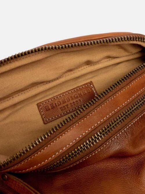 RE: designed - bumbag Ellie walnut