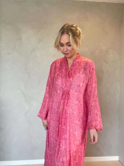 Wauw kjole - Queen dress silk unik - Bilde 2