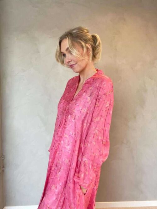 Wauw kjole - Queen dress silk unik - Bilde 5