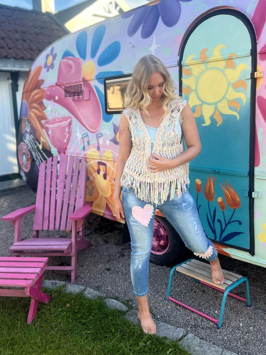 S. Woman denimbukse med hjerter og perler