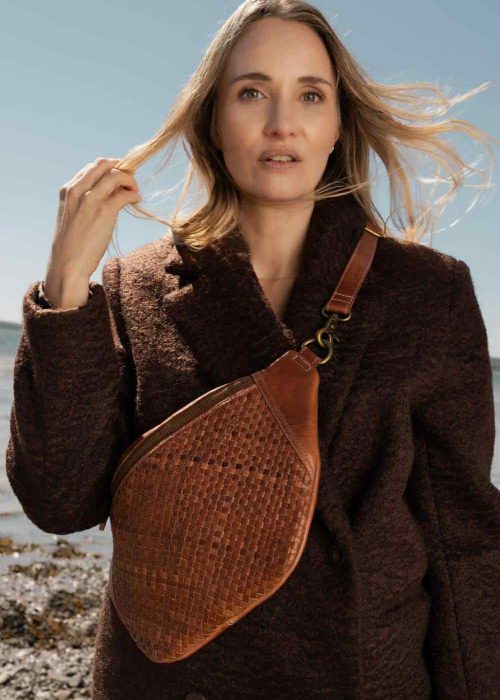 Re:Design bumbag -  Hoku Urban Walnut