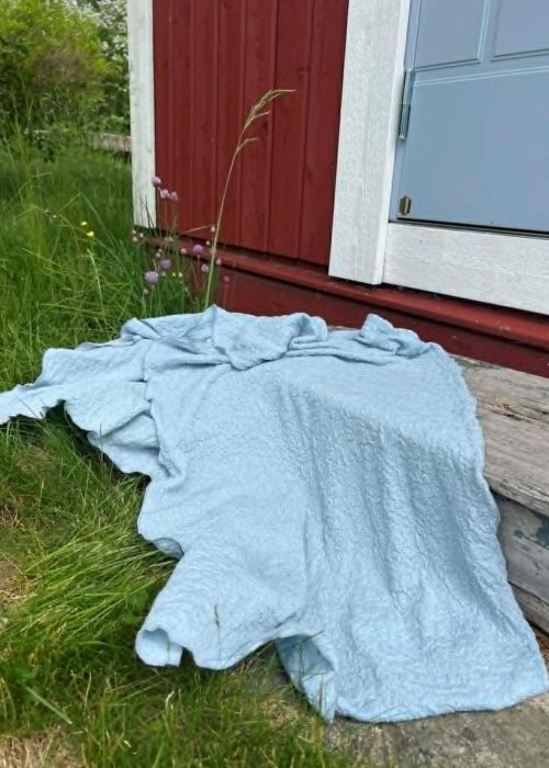 By basics stort skjerf/sjal  - bubble blue mist